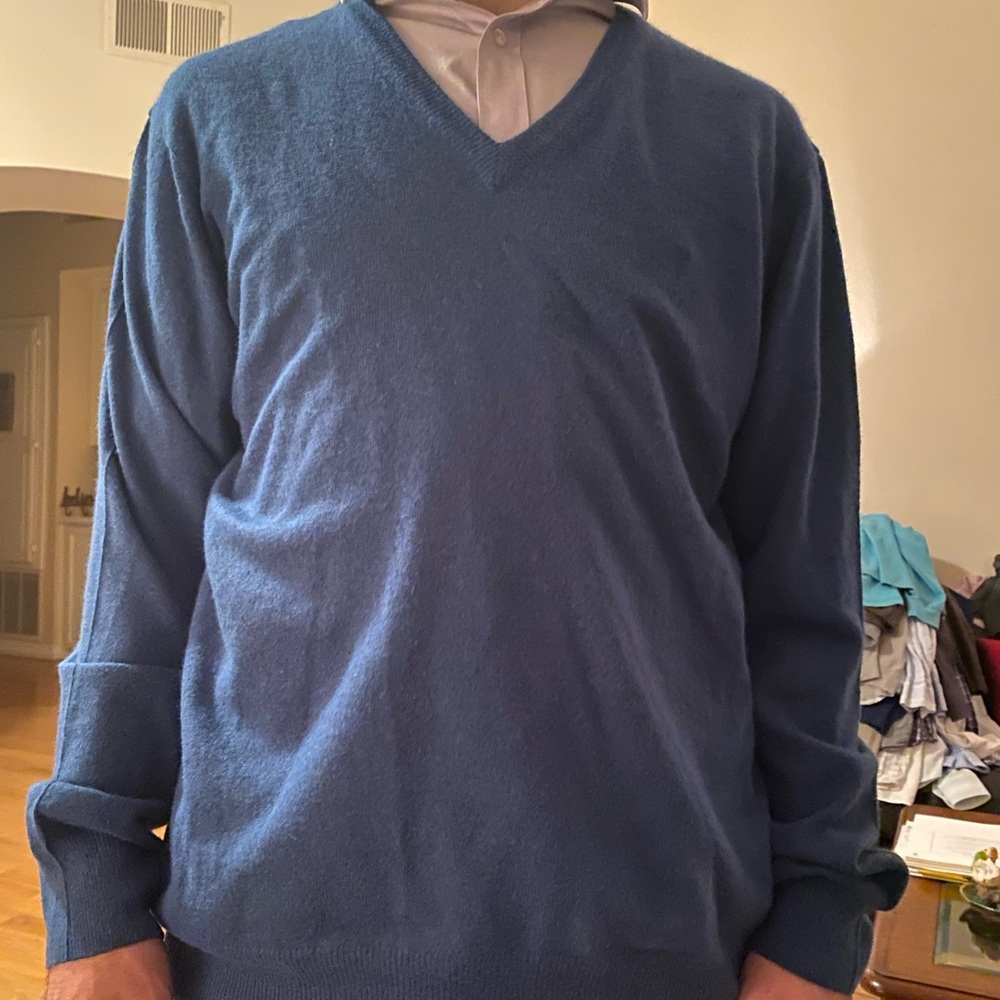 Yves Saint Laurent Men's stylish sweater
